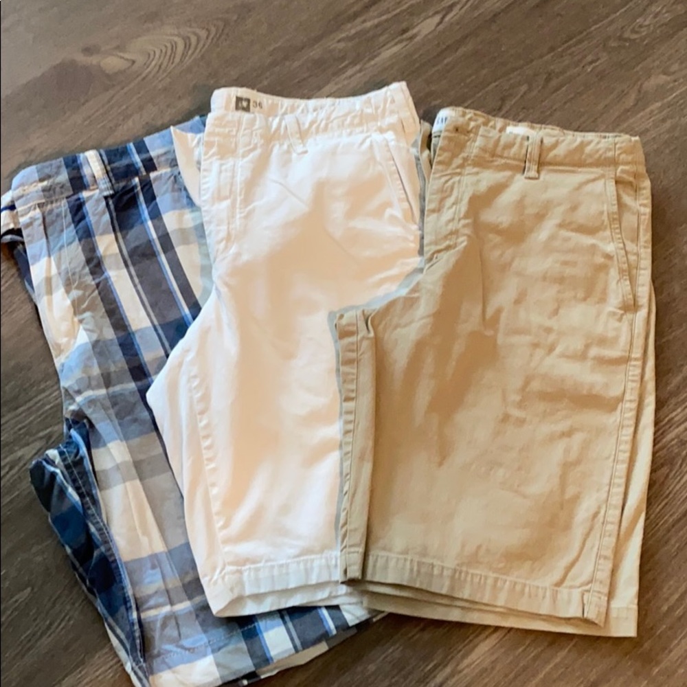 Bundle of 3 pair of men’s shorts